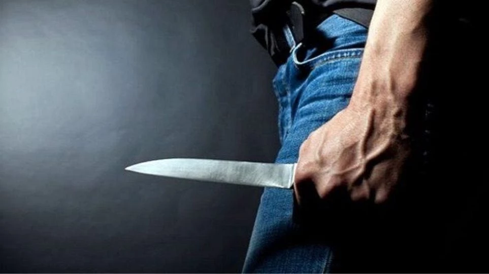 Συναγερμός στην ΕΛ.ΑΣ.: Ηλικιωμένος μαχαίρωσε 45χρονο στην Ηλεία